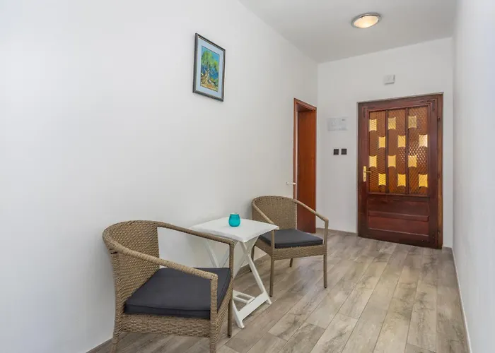 Apartament 2 Bedroom Awesome In *